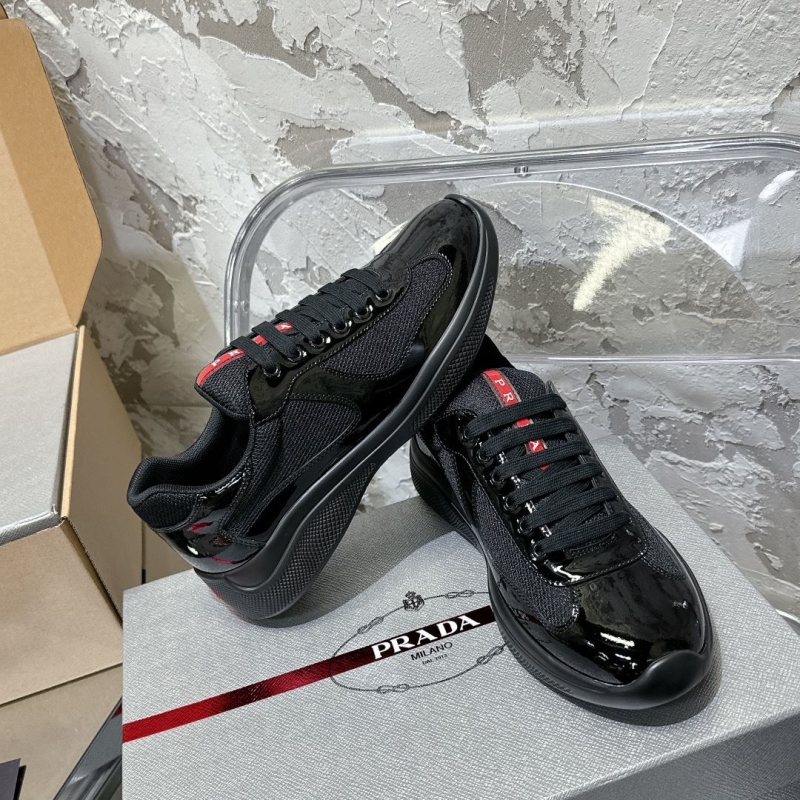 Pra*a sneakers